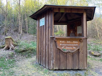 Wald-Info-Hütte am Obersdorfer Rundweg