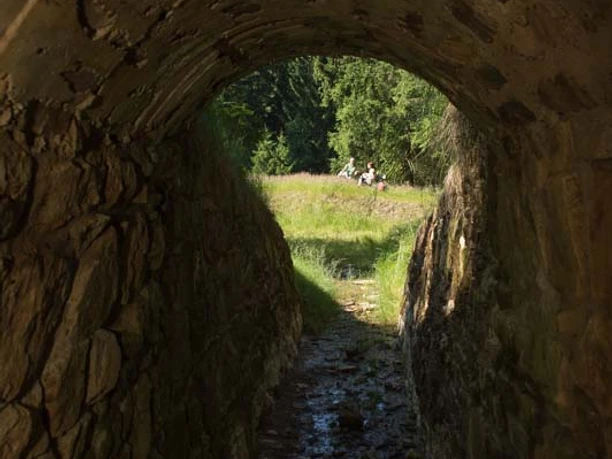 Blick aus dem Stolleneingang