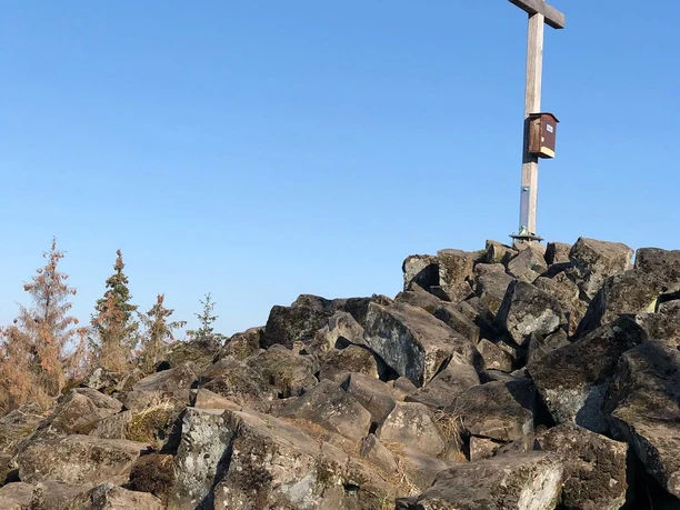 Gipfelkreuz auf den Trödelsteinen