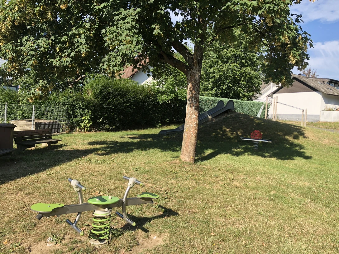 Spielplatz Holzhausen, Berliner Straße