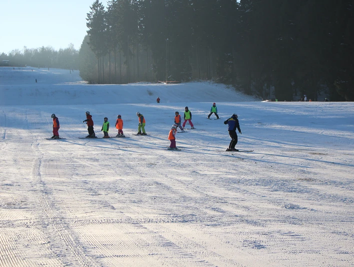 Skischule am Skihang Burbach