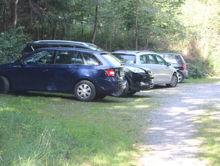 Wanderparkplatz NSG Gambach - Wacholderheide
