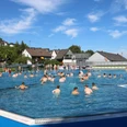 Pünktlich mit den warmen Tagen öffneten sich die Tore des frisch renovierten Bades.