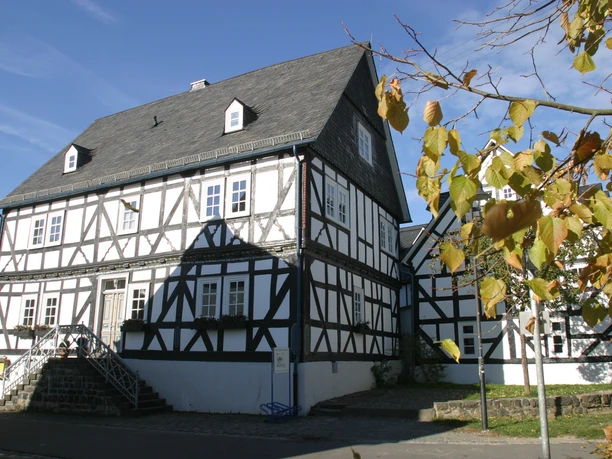 Alte Schule Holzhausen