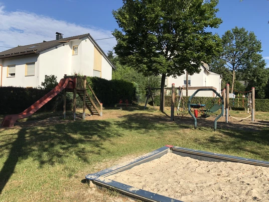 Spielplatz Schulstraße Holzhausen