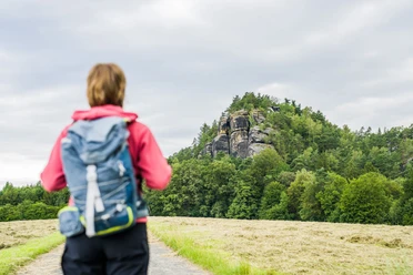 Weg zum Rauenstein