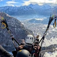 alpinair-paragliding-winter-anflug-harder-interlaken-schnee.jpg