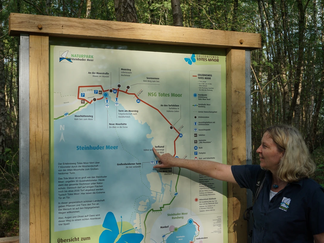 Elke Bohn Moorerlebnisweg, Foto Markus Mücke.JPG