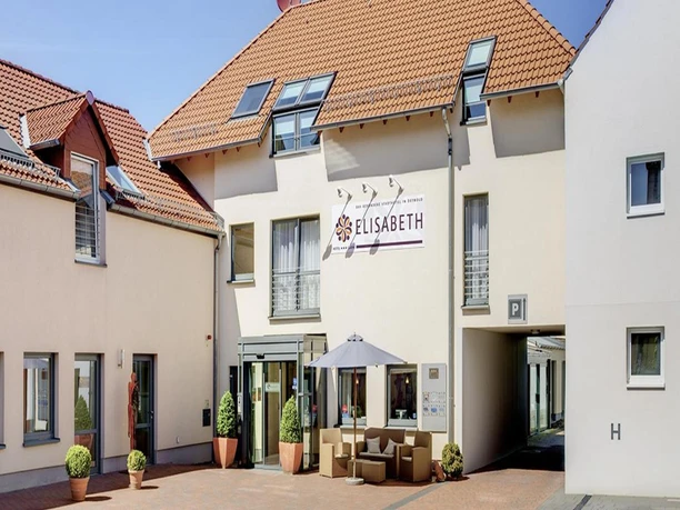 Hotel_Elisabeth_Aussenaufnahme_2020_WEB