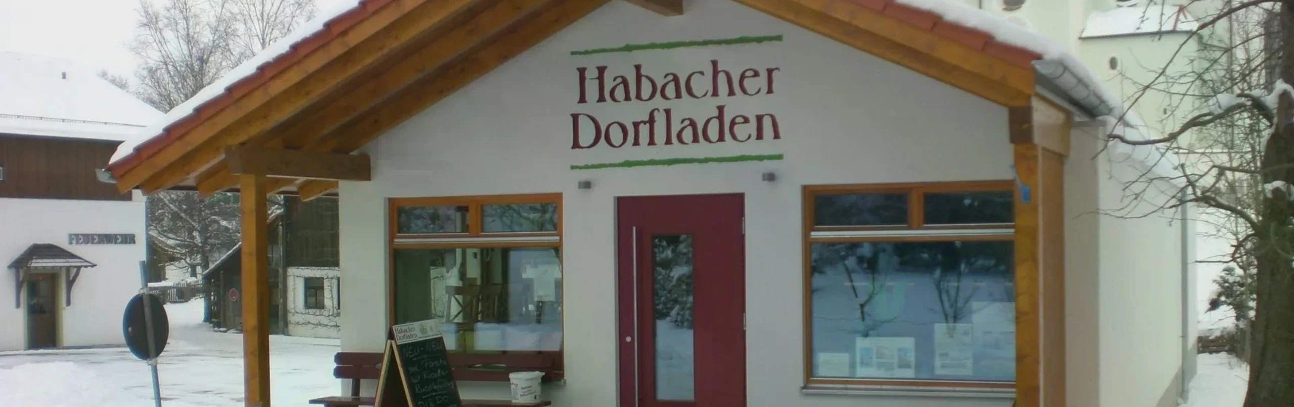 Habacher Dorfladen.jpg Das Bild zeigt den Dorfladen in Habach von außen zur Winterzeit.