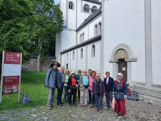 Klosterwanderweg - Start Neuwerkkirche Goslar Klosterwanderweg - Start Neuwerkkirche Goslar