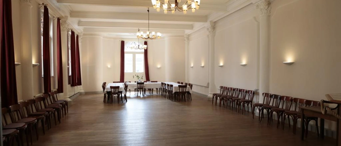 Saal im Freimaurerlogenhaus