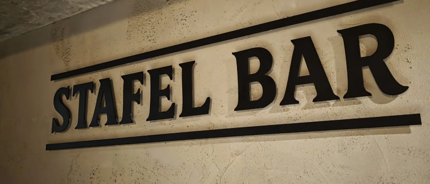 Stafel Bar