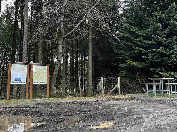 Wanderportal und Wanderparkplatz Birkenbrauk Wanderportal und Wanderparkplatz Birkenbrauk