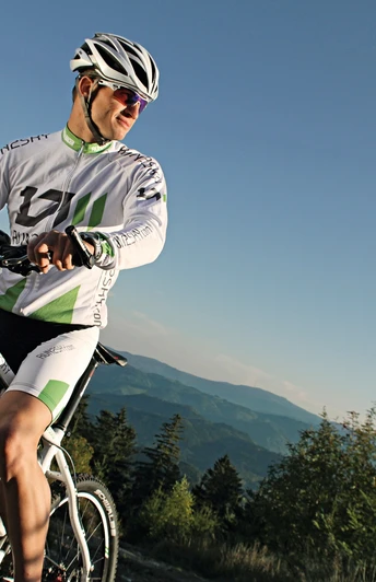 Mountainbiker auf den Höhen des Renchtals