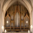 Jehmlich-Orgel in der St. Aegidien Kirche - Orgeln in der Region Leipzig Orgelpfeifen der Jehmlich-Orgel in der St. Aegidien Kirche in Oschatz, Pfeifenfeld im Kirchenraum sichtbar.