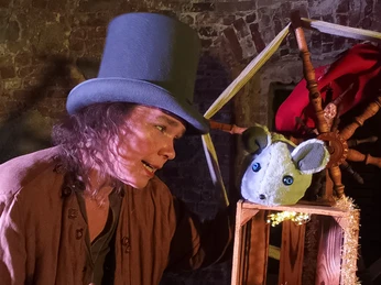 Erzählerin und Maus.jpg