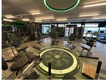 Eingang und Fit22-Zirkel