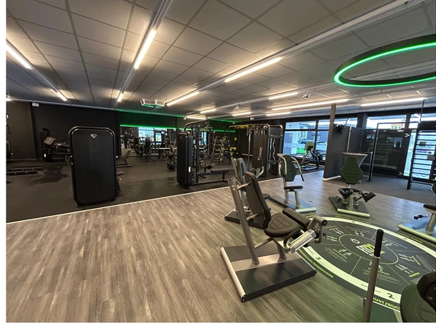 easyfitness Braunlage - Freihantelbereich und Zirkel