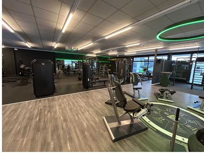 easyfitness Braunlage - Freihantelbereich und Zirkel