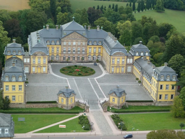 Luftbildaufnahme aus Richtung Süden