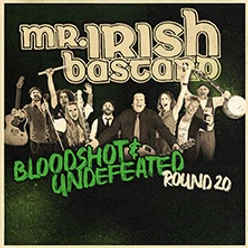 Bandposter mit feiernder Musikergruppe und dem Tourtitel Bloodshot & Undefeated Round 20