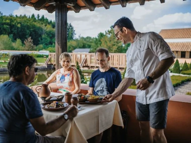 Taverne in der Römischen Villa Borg