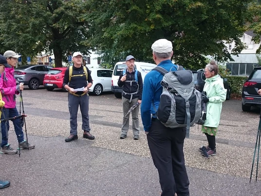 Nordic Walking-Gruppe vom Schwarzwaldverein Achern am Treffpunkt