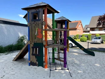 2025_Katherine-Allfrey-Straße_Kombi-Spielanlage_.jpg