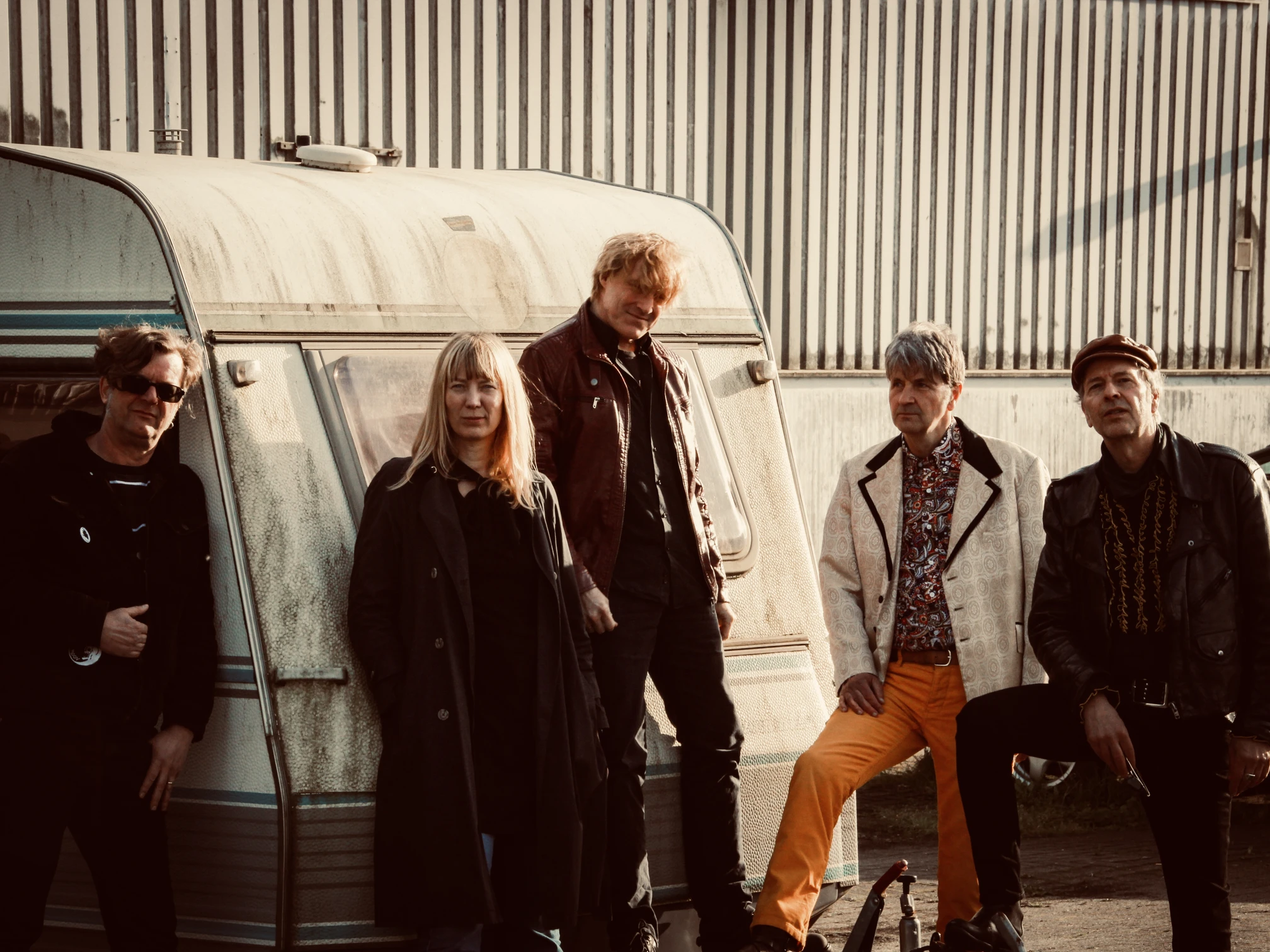 (c) Kjell van Büren