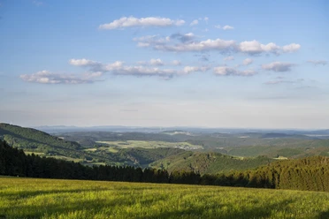 Ausblick am Krutenberg in Titmaringhausen