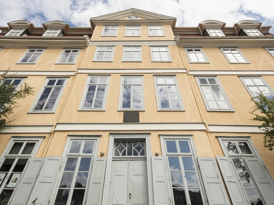 Meisnerhaus mit Inschrifttafel Meisnerhaus mit Inschrifttafel