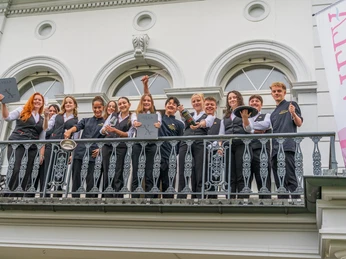 Villa Lerngenuss.jpg