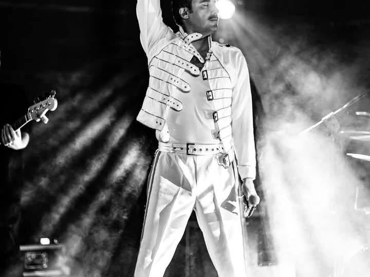 Sänger von Forever Queen