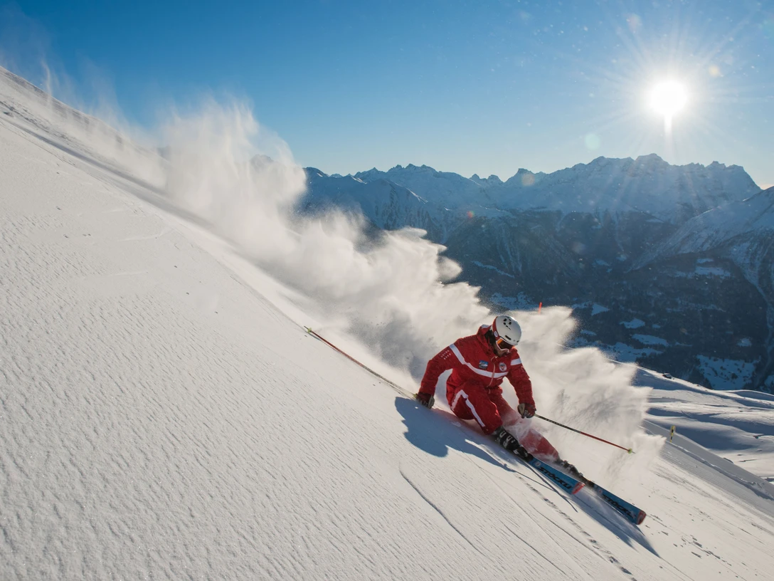 Ski- und Snowboardschule Aletsch Arena Ski- und Snowboardschule Aletsch Arena