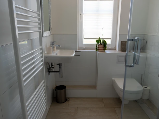Ferienwohnung "Wellness am Jenneberg" Badezimmer Ferienwohnung "Wellness am Jenneberg" Badezimmer