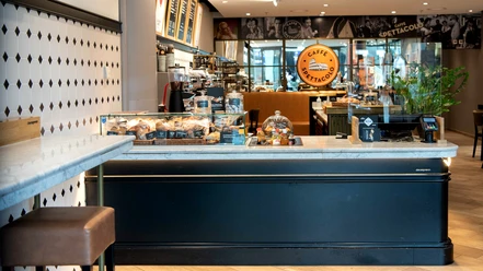 Theke Caffè Spettacolo