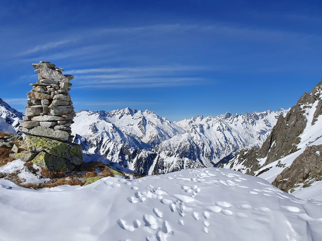 Schneeschuhtouren Etzli Surselva Ursula Faehndrich 20220306 102626