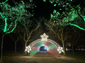 sonnenlandpark-2025-11-winterzauber-neu-tunnel-c-sonnenlandpark.jpg
