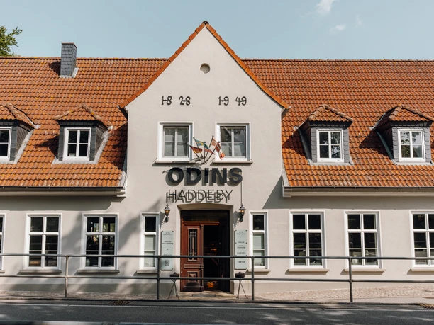 odins-aussen.jpg