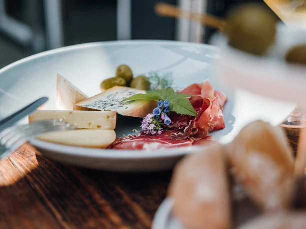 ODINS Vinebar-75.jpg