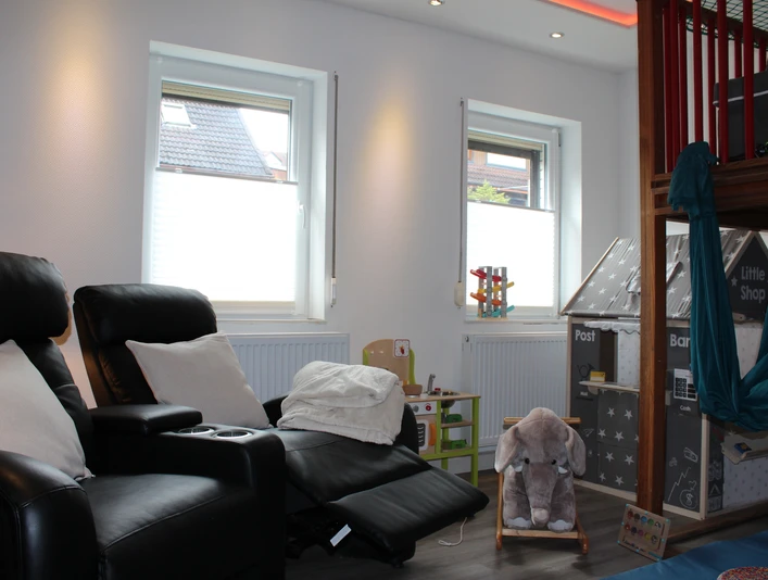 Wohn- Spielzimmerkombi.JPG