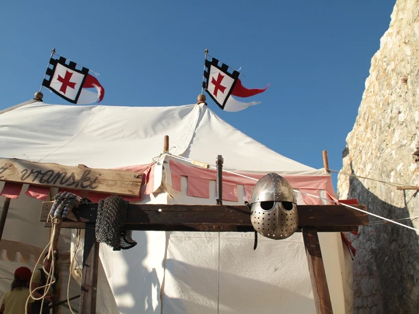 Markt in der Stadt_2.jpg