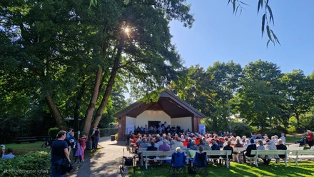 kurkonzert-bad-bodenteich-kurpark-foto-kv-bad-bodenteich-ccbysa.jpg