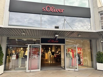 Eingang s.Oliver Store in den Designer Outlets Wolfsburg