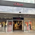Eingang s.Oliver Store in den Designer Outlets Wolfsburg