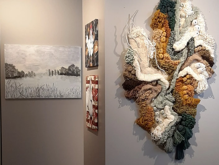 Vanessa Barragão Leupi Art 110103jpg