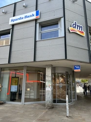 IMG_0957.jpeg Eingang Beratungscenter und SB-Standort der Sparda-Bank Hannover eG