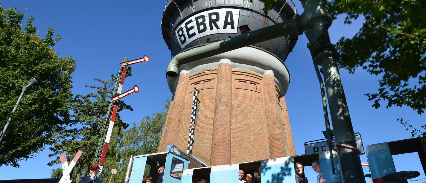 Feldbahnfahrten am Wasserturm Bebra Feldbahnfahrten am Wasserturm Bebra
