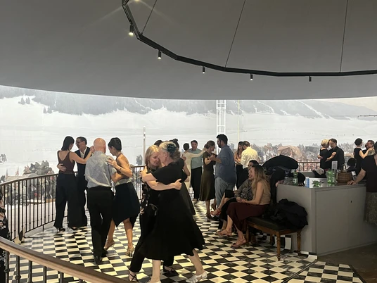 2025 11 09 Milonga Panorama 2